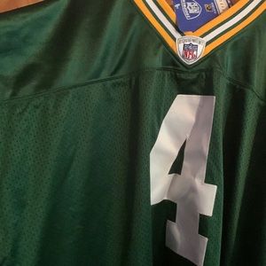 New with tags- Brett Favre #4 Green Bay Packers Jersey. Size XXX Large